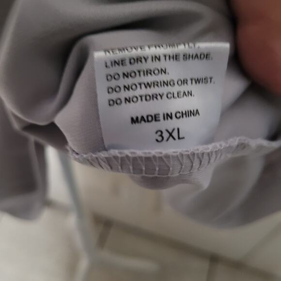 Men's Gray Shirt - Size 3XL - Great Condition! - Picture 2 of 11